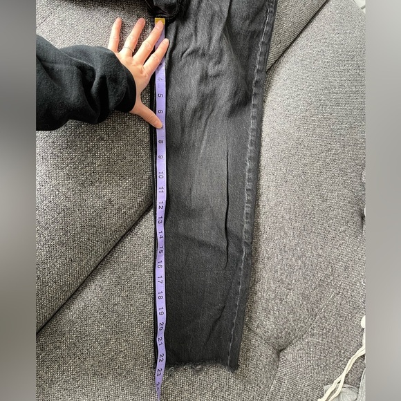 Zara Black mom Jeans - Picture 5 of 5